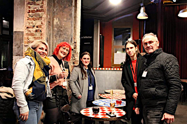 La remise du diplôme, part 4